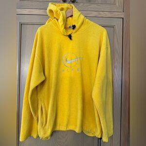 Vintage 90's Retro Fleece Nike Pullover Hoodie with Pockets / Xlarge